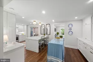245 Barcladen Cir, Bryn Mawr, PA 19010 - Photo 10
