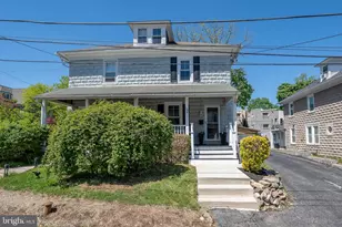 104 Owens Ln, Wayne, PA 19087 - Photo 2