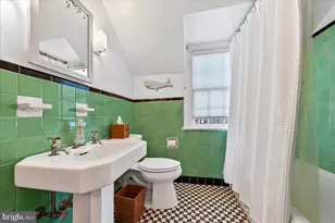 9 W Essex Ave, Lansdowne, PA 19050 - Photo 18