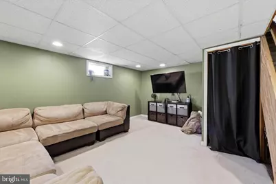 1801 Cricket Lane, Folcroft, PA 19032 - Photo 18
