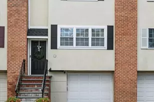 333 Liberty Ln, Wayne, PA 19087 - Photo 1
