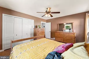 329 Ashland Ave, Secane, PA 19018 - Photo 24
