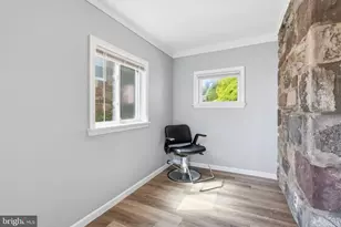 525 Broadview Rd, Upper Darby, PA 19082 - Photo 22