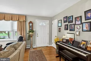 65 Delia Dr, Broomall, PA 19008 - Photo 6
