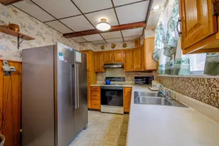 627 W Gardner Ave, Glenolden, PA 19036 - Photo 22