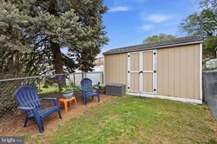 231 N Bishop Ave, Clifton Heights, PA 19018 - Photo 24