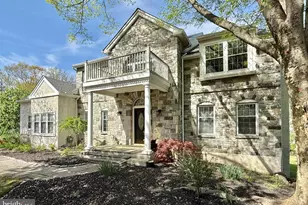 2000 Antler Dr, Glen Mills, PA 19342 - Photo 2