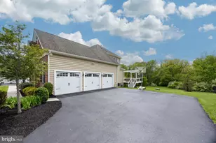 1050 Hatches Mill Dr, Media, PA 19063 - Photo 60