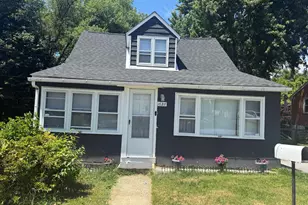 1628 Cherry St, Upper Chichester, PA 19061 - Photo 2
