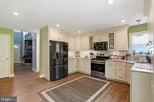 4317 Trophy, Upper Chichester, PA 19061 - Photo 16