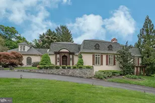 160 Abrahams Ln, Villanova, PA 19085 - Photo 1