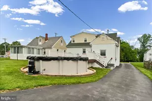 4110 Naamans Creek Rd, Upper Chichester, PA 19061 - Photo 4