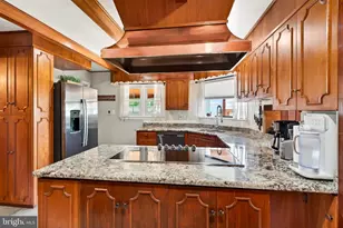 2207 Naamans Creek Rd, Boothwyn, PA 19061 - Photo 26