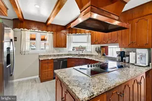 2207 Naamans Creek Rd, Boothwyn, PA 19061 - Photo 20