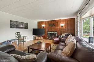 2207 Naamans Creek Rd, Boothwyn, PA 19061 - Photo 22