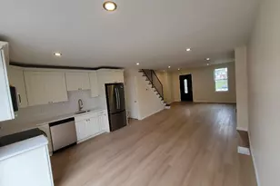 7108 Clover Ln, Upper Darby, PA 19082 - Photo 8