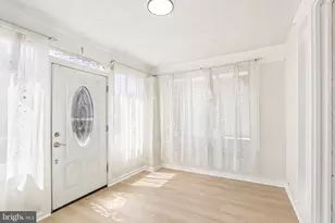 7407 Rogers Ave, Upper Darby, PA 19082 - Photo 6