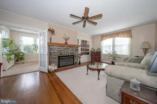 470 Gainsboro Rd, Drexel Hill, PA 19026 - Photo 10