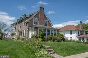 470 Gainsboro Rd, Drexel Hill, PA 19026 - Photo 1