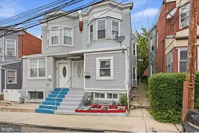 639 Columbia Avenue, Darby, PA 19023 - Photo 2