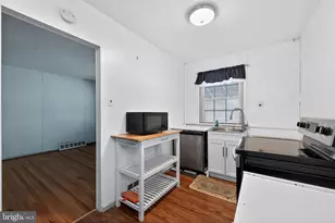 208 Hoffman Rd, Ridley Park, PA 19078 - Photo 8