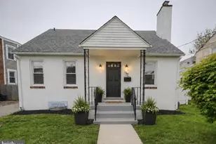 155 Maple Ave, Holmes, PA 19043 - Photo 1
