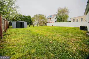 155 Maple Ave, Holmes, PA 19043 - Photo 4