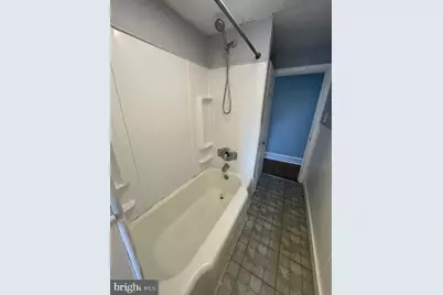 1013 Lafayette Avenue #3RD FLOOR, Prospect Park, PA 19076 - Photo 8