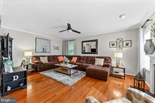 3265 Charles Griffin Dr, Garnet Valley, PA 19060 - Photo 8