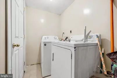 142 E Essex Avenue, Lansdowne, PA 19050 - Photo 32