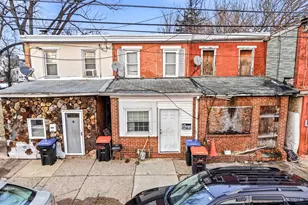 225 Hayes St, Chester, PA 19013 - Photo 1