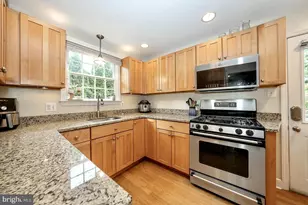 305 Eagle Rd, Wayne, PA 19087 - Photo 12
