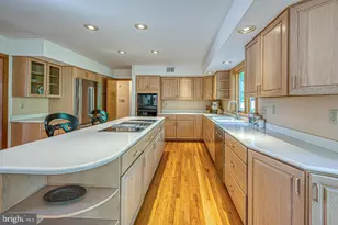635 N Heilbron Dr, Media, PA 19063 - Photo 6