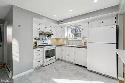 426 E Hinckley Avenue, Ridley Park, PA 19078 - Photo 10