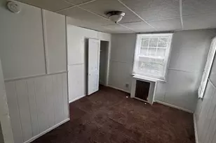 2015 Hyatt St, Chester, PA 19013 - Photo 6