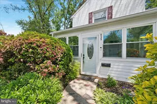 635 Lukens Ave, Upper Darby, PA 19082 - Photo 2