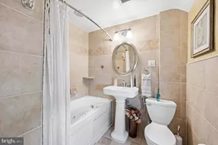 635 Lukens Ave, Upper Darby, PA 19082 - Photo 16