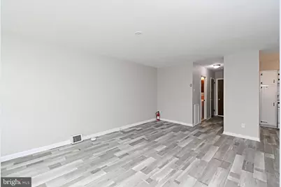 356 Beverly Boulevard, Upper Darby, PA 19082 - Photo 2