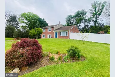 226 Canterbury Drive, Wallingford, PA 19086 - Photo 2