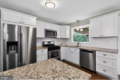 226 Canterbury Drive, Wallingford, PA 19086 - Photo 12
