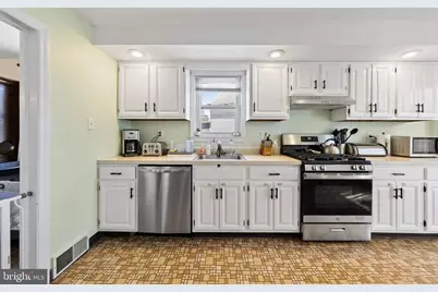 605 Circle Terrace, Morton, PA 19070 - Photo 12