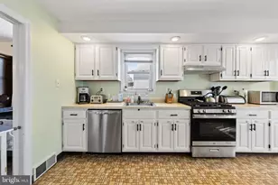 605 Circle Terrace, Morton, PA 19070 - Photo 12