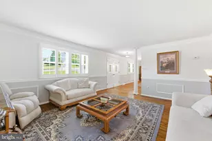 1525 Caroline Dr, Aston, PA 19014 - Photo 12