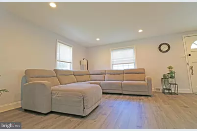 602 W South Avenue, Glenolden, PA 19036 - Photo 6