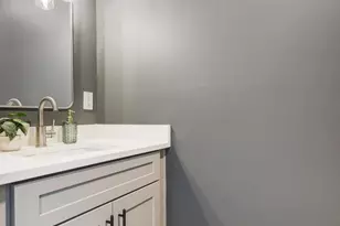 300 Walnut Pl, Havertown, PA 19083 - Photo 20