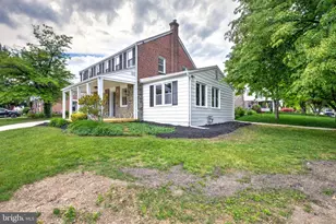 300 Walnut Pl, Havertown, PA 19083 - Photo 44
