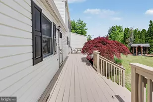 518 Tasker Ave, Folsom, PA 19033 - Photo 34