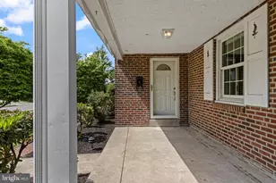 251 School Ln, Springfield, PA 19064 - Photo 6