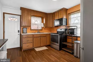 962 Thornton Rd, Upper Chichester, PA 19061 - Photo 4