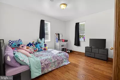 962 Thornton Road, Upper Chichester, PA 19061 - Photo 6